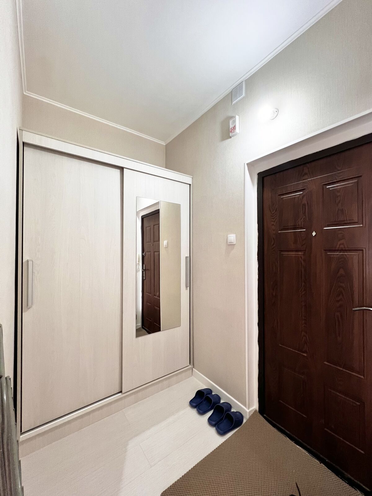 Квартира у Площади Победы на Хабарова - фото 12